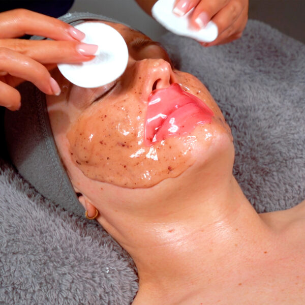 Ice Globe and Jade Stone Facial Course Online